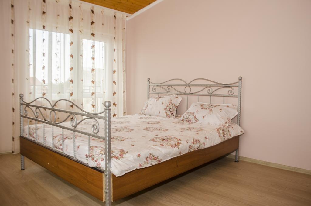 에포리수드 Vila De La Mare 아파트 외부 사진