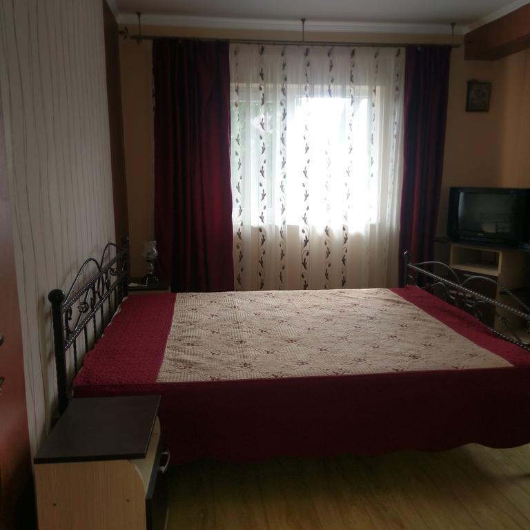 에포리수드 Vila De La Mare 아파트 외부 사진